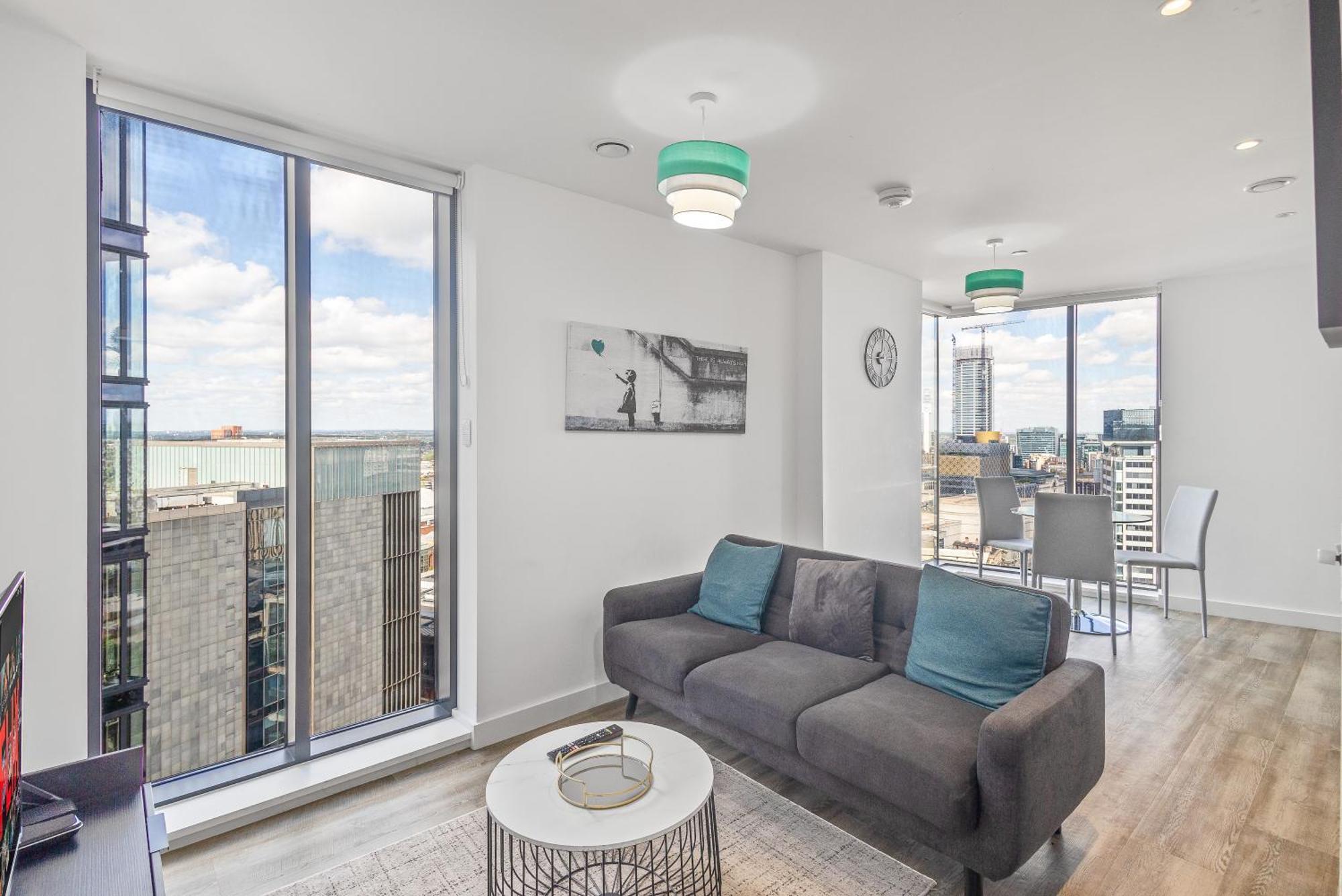 Luxury 2 Bedroom Apartment, On Broad Street! Birmingham Buitenkant foto
