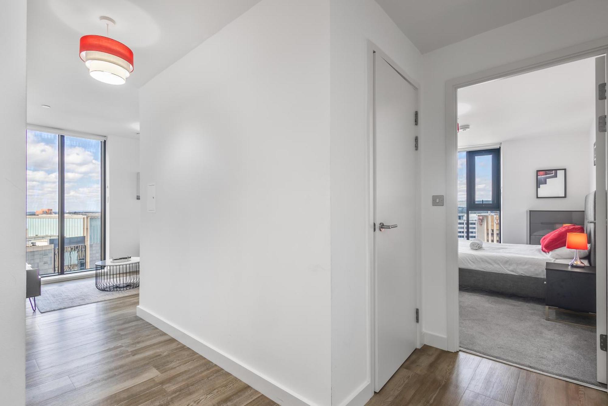 Luxury 2 Bedroom Apartment, On Broad Street! Birmingham Buitenkant foto